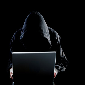 Are_Growing_Online_Security_Threats_Causing_Consumers_to_Carry_More_Cash